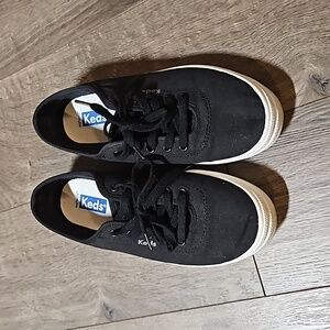 2/$20 - NWOT Keds Black Sneakers - Sz 7